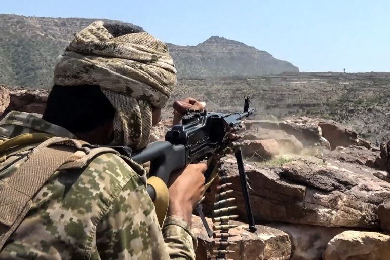 A Houthi fighter participates in an offensive against Saudi-backed Yemeni forces in Taiz province, Yemen