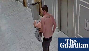 ‘Bad decisions’: Man convicted for taking Peachy the flamingo from Las Vegas hotel | Las Vegas