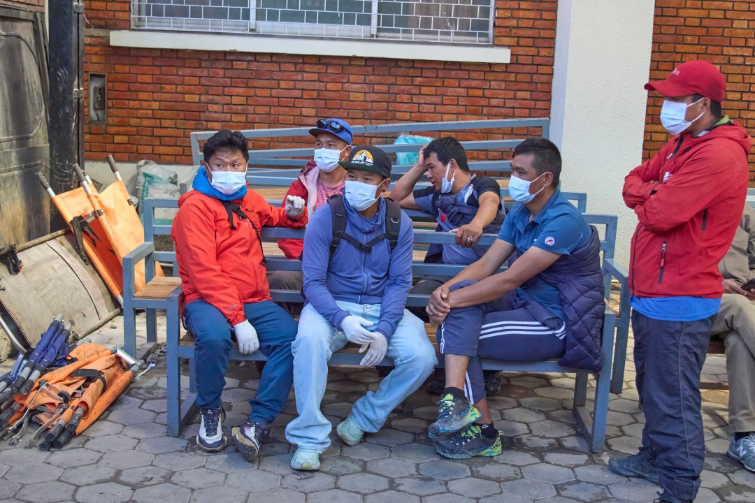 Death Toll Hits 15 in One of Nepal's Worst Climbing Disasters