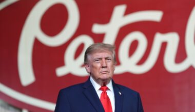 Trump Issues Warning to Iran Over FlyDubai Attack