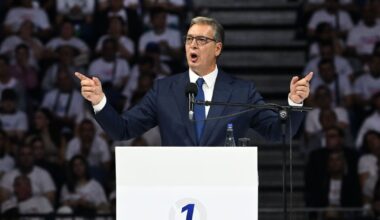 Thousands Back Vucic as He Launches Campaign