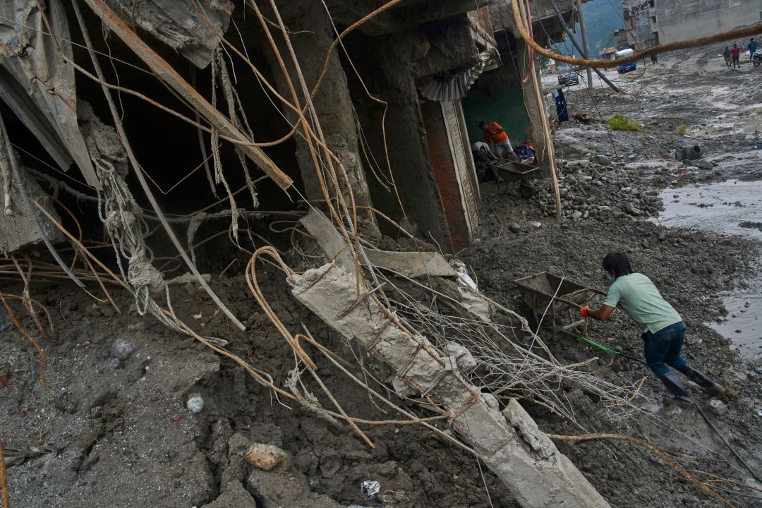 Nepal Search Ends With 5K Still Missing