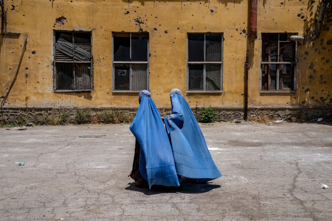 Taliban Arrest Women for Dress Code Violations