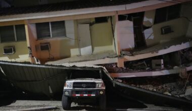 Panama Hit by 7.7 Quake, Almost 150 Aftershocks