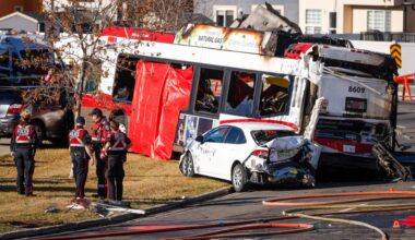 3 Dead, 19 Hurt in Fiery Canadian Bus Crash