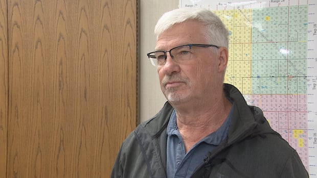 Saskatchewan mayor stepping down now that 'Queen of Canada' cult is gone