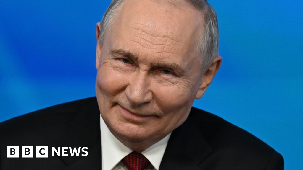 Putin warns West that Russia is ready to use every weapon to protect Kaliningrad - BBC