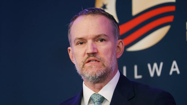Trump's trade rep sounds pessimistic about deal with Canada, saying issues are 'quite difficult to resolve'