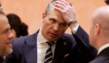 Pentagon Pete Humiliated as Damning New Signalgate Screenshot Emerges