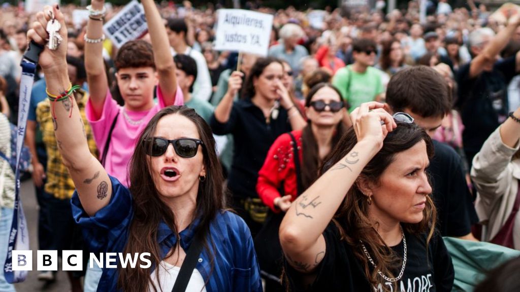 Protesters across Spain demand action over housing crisis - BBC