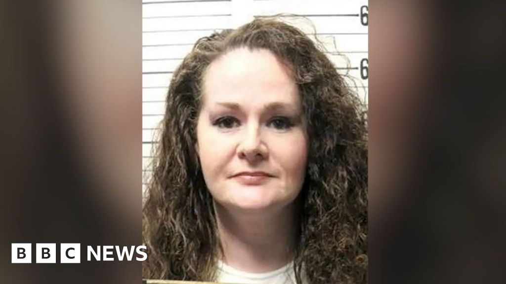 Tennessee prison chief to resign after Christa Pike's failed execution, governor says - BBC