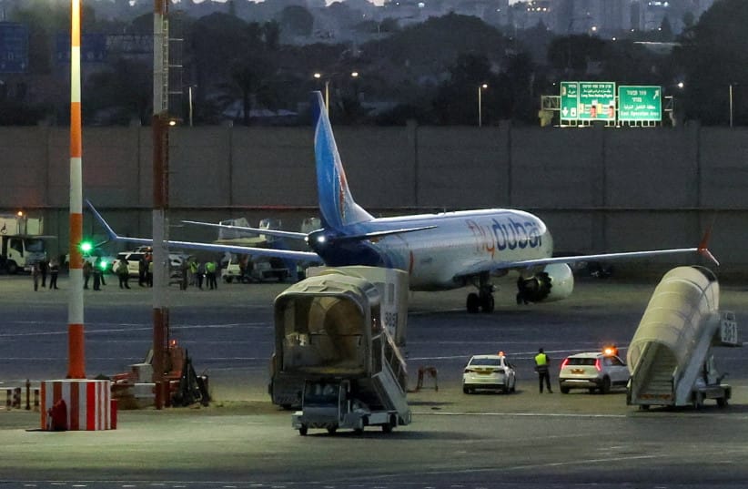 A plane, carrying passengers who were on the FlyDubai aircraft bound for Israel from the United Arab Emirates, which was diverted to Saudi Arabia following an emergency signal, on the tarmac as it arrives at the Ben Gurion International Airport, in Lod, near Tel Aviv, Israel, September 30, 2026.