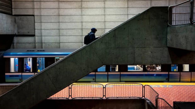 Man dies after falling onto the tracks at Lionel-Groulx Metro in Montreal