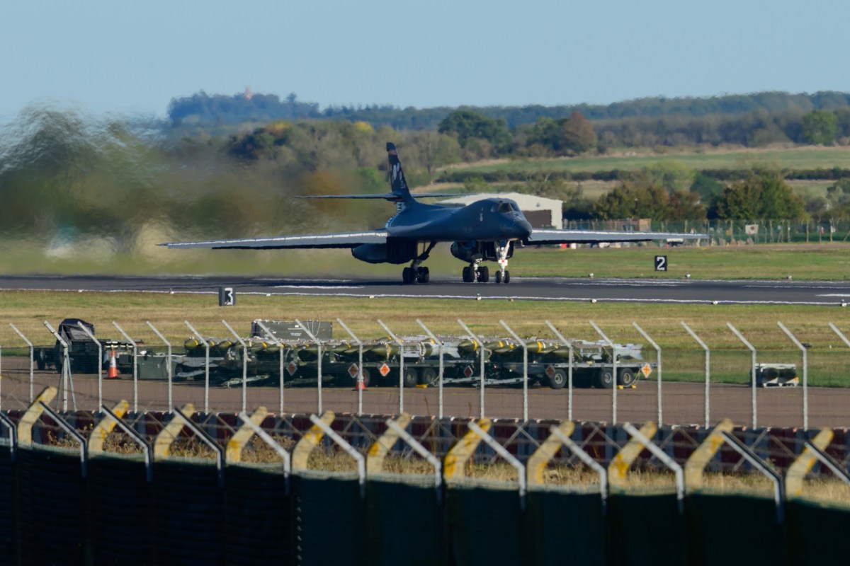US pulls bombers from UK—What does it mean for Iran war?