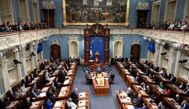 Injunction filed to force incoming PQ government to take oath to King