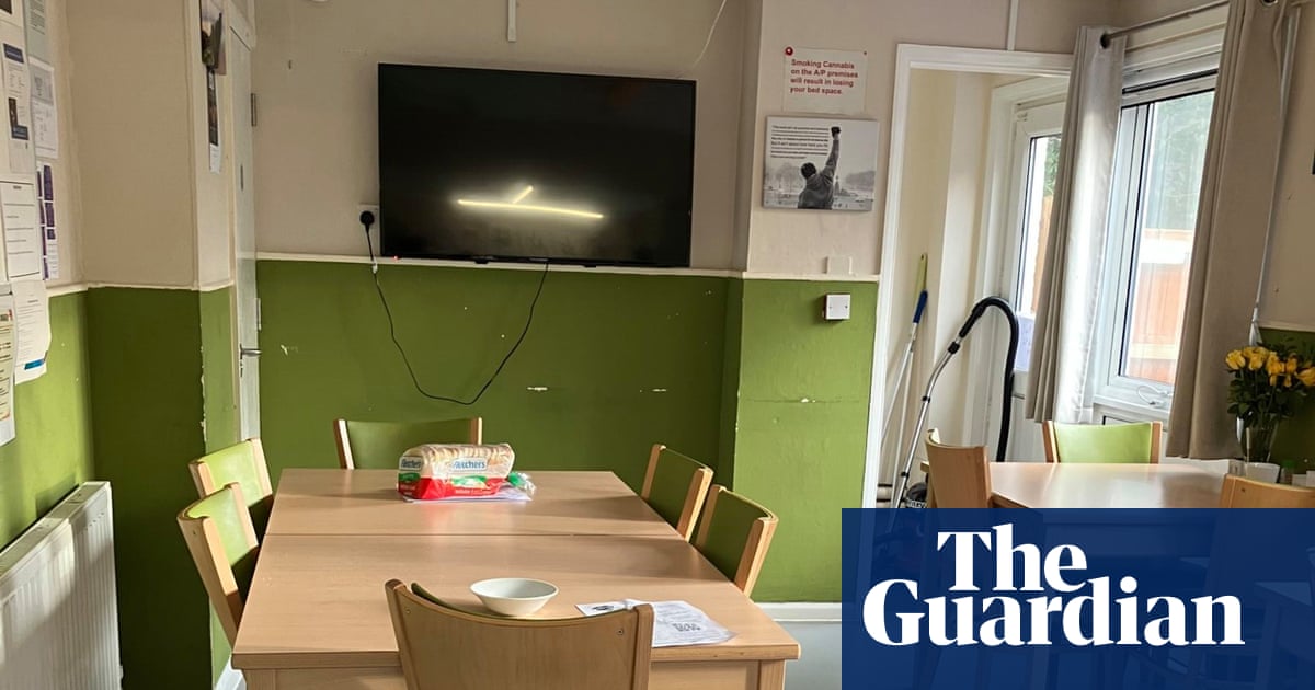 Eleven bail hostels due to house early release prisoners in England and Wales closed | Prisons and probation