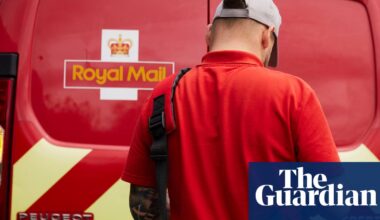 Royal Mail to cut up to 2,500 jobs amid restructure and fall in letter deliveries | Royal Mail
