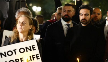 Anti-Israel protesters accuse Mamdani of 'genocide' outside Oct 7 vigil