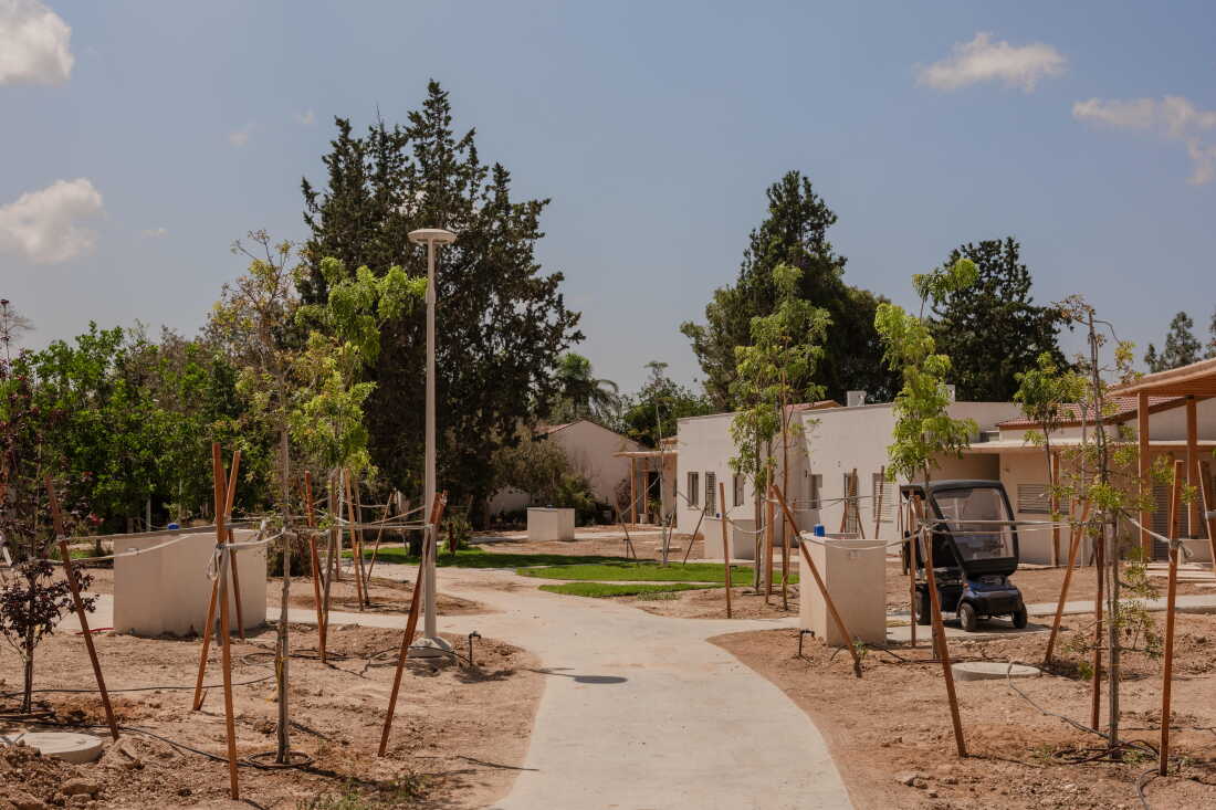 NIR OZ, ISRAEL, AUGUST 31, 2026: A new neighborhood in the kibbutz, which is still under construction. Credit: Amit Elkayam for NPR.