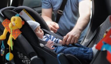 New child car seat rules coming into effect on Oct. 19