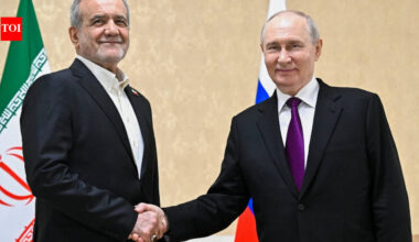 'Ready to do everything in our power': Putin offers to help end Iran war