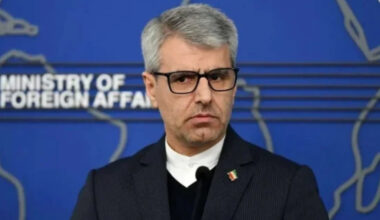 Iran Accuses France of Seeking Monopoly on Nuclear Deterrence