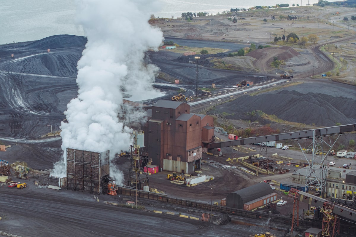 Stelco says it is proceeding with Ontario layoffs after Ottawa issues ultimatum
