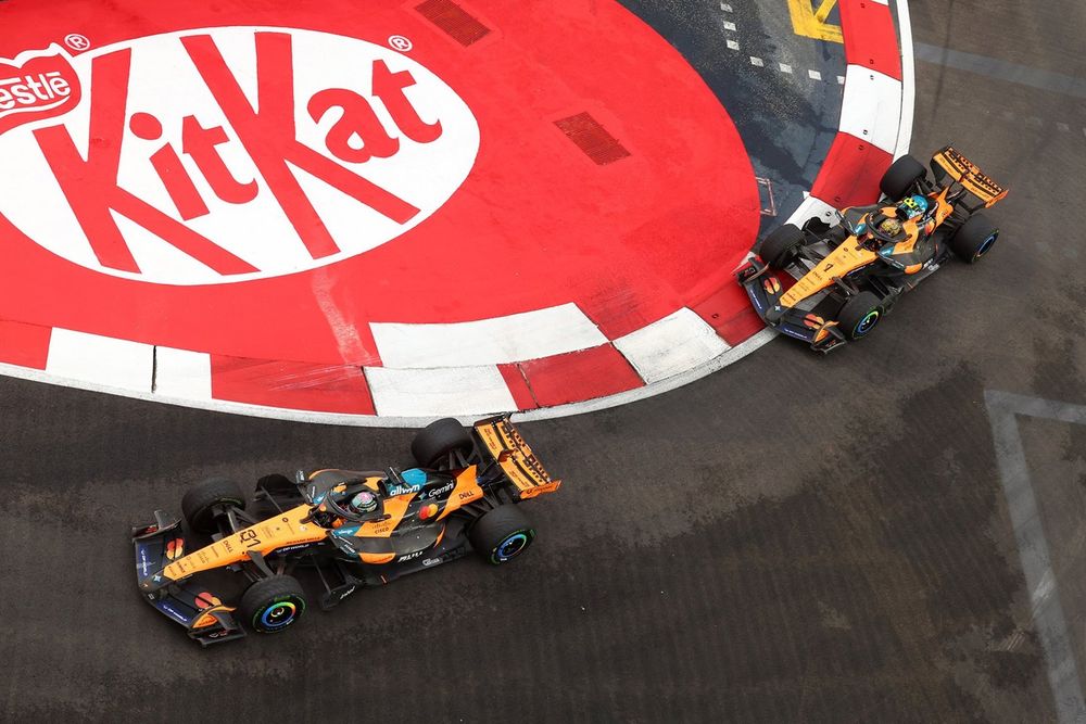 Lando Norris, McLaren, Oscar Piastri, McLaren