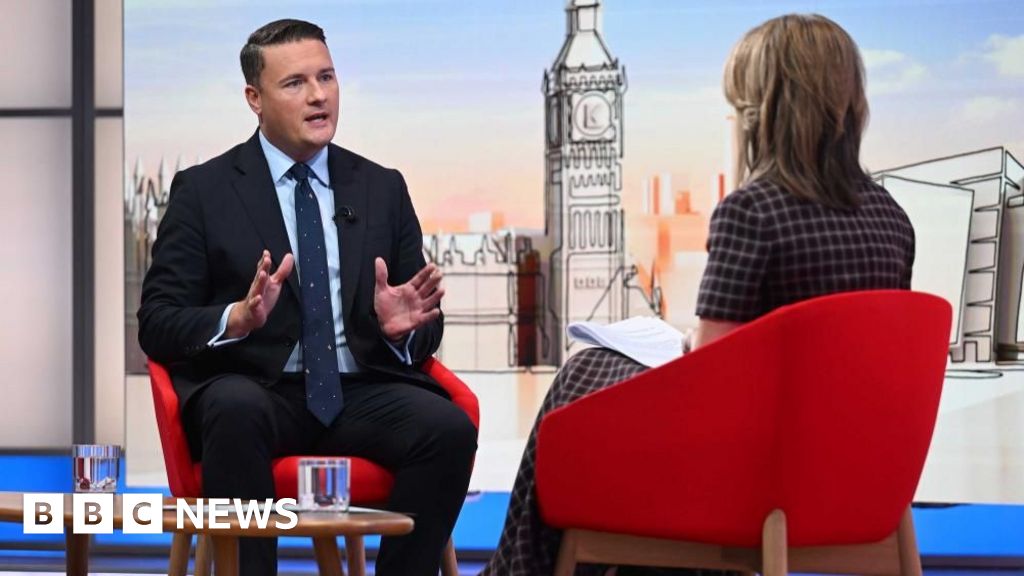 UK does not support Trump's Russia diesel deal, says Streeting - BBC