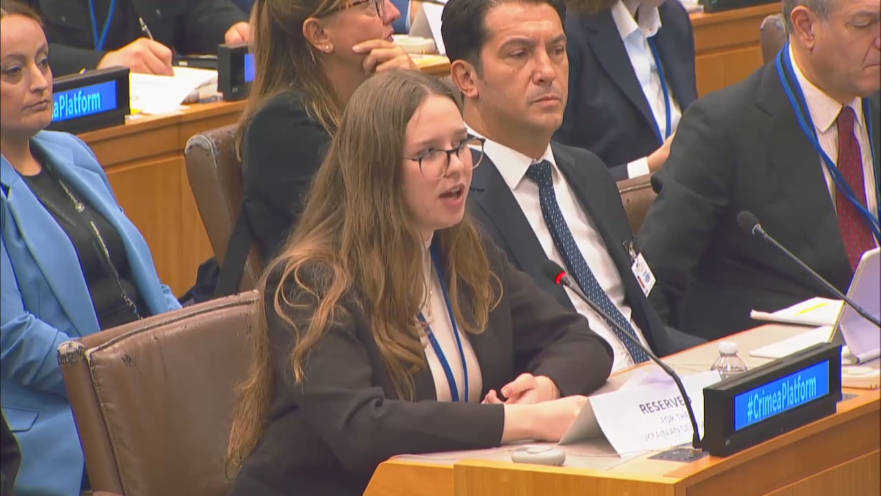 A young Ukrainian woman speaks at the United Nations General Assembly.
