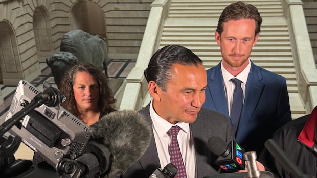 Manitoba's newest ministers have 'few tools,' no department to run, expert says