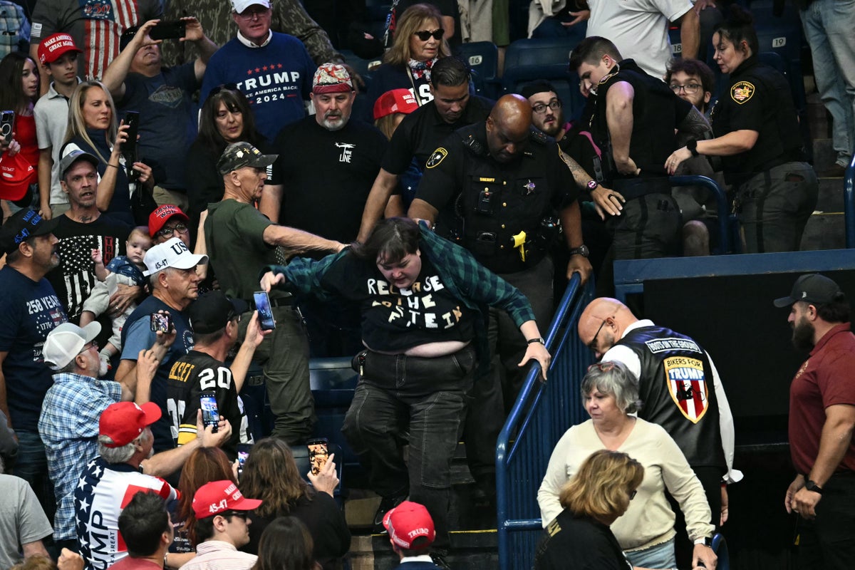 Internet wants protester who was pummeled at Trump rally to sue