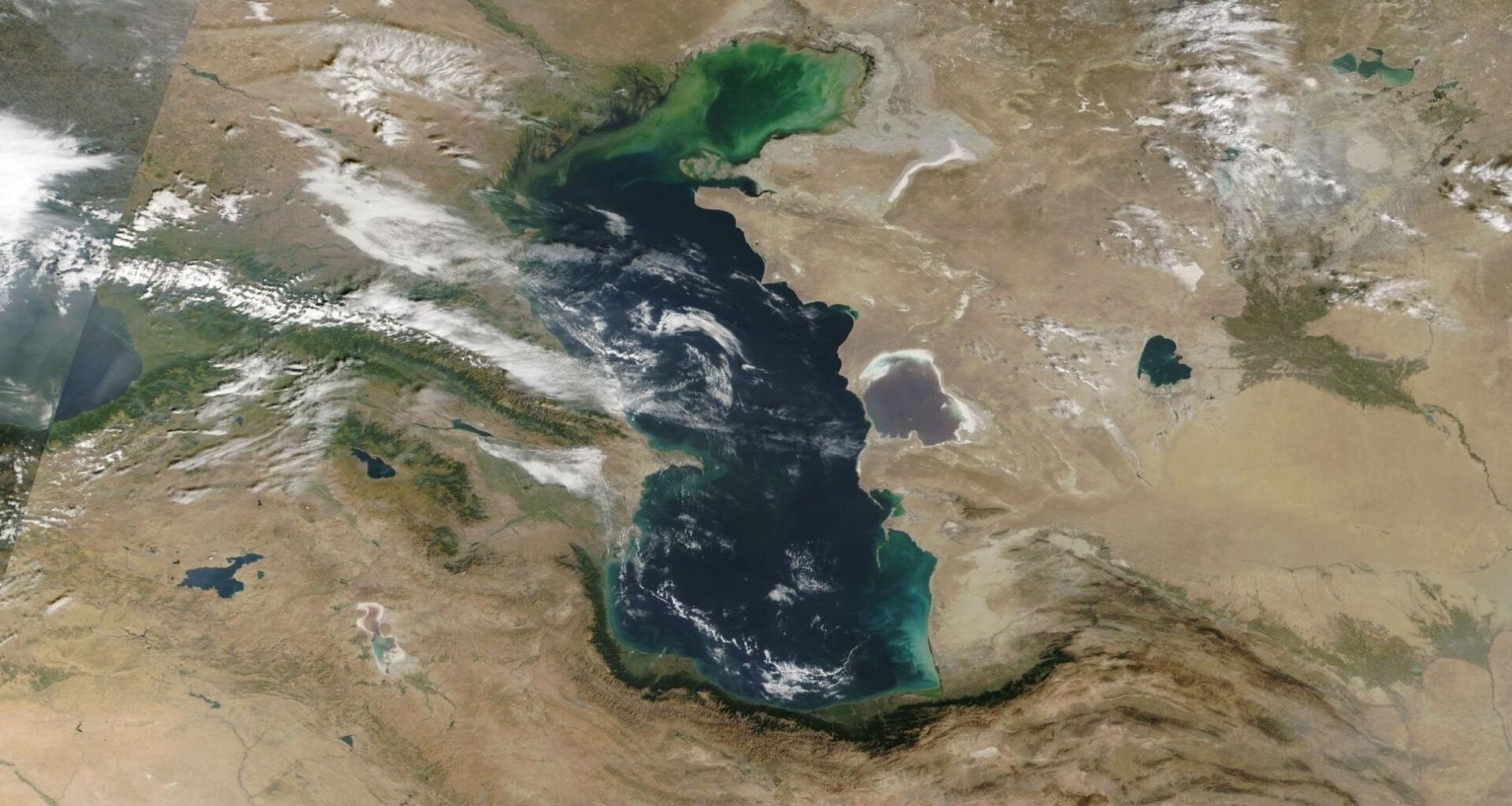 Despite Rumors of a Russian-Iranian Blend, No Route North for Iran's Oil