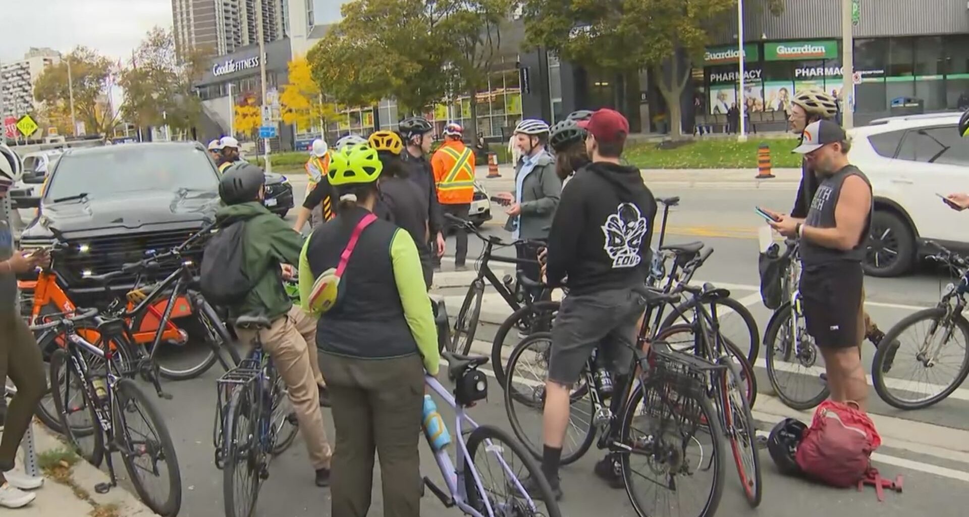 Woman arrested as protesters gather to prevent Etobicoke bike lane removal