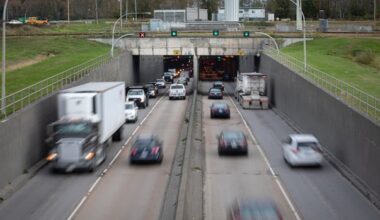 B.C. Conservatives vow to scrap NDP's Massey Tunnel replacement, build bridge instead