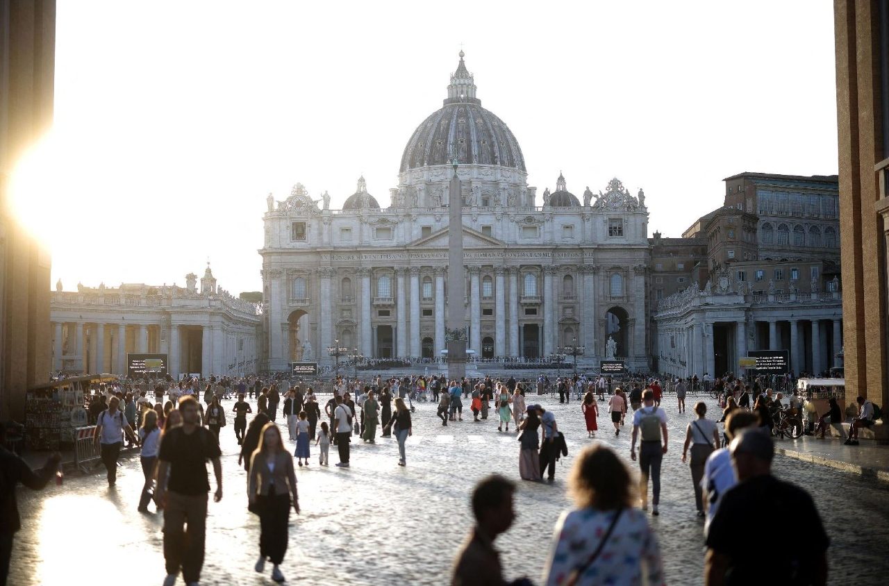 Pope urges humanitarian ceasefire in Oleshky in call with Russian President
