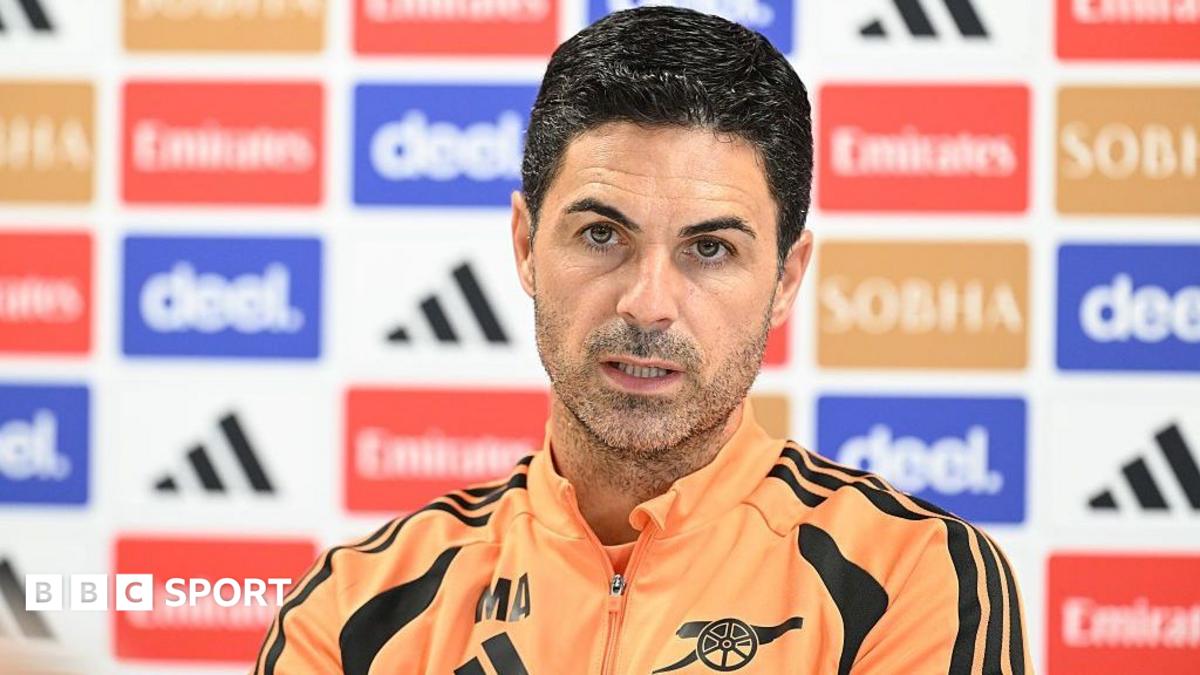 Mikel Arteta speaking at an Arsenal news conference