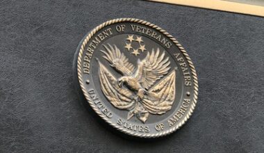 VA allows union contract to expire for most employees