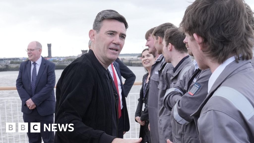 Burnham warns of Neets-fuelled 'economic catastrophe and moral failure' - BBC