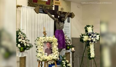 Priest Patricio Alfredo Sánchez Molinari killed by falling crucifix during live streamed Mass in Guayaquil, Ecuador
