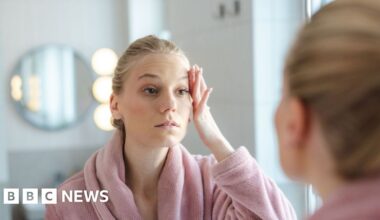 Can a simple photo of your face reveal how ill you are? - BBC