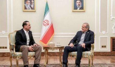 Iran tells Pakistan army chief no talks with Washington until demands are met