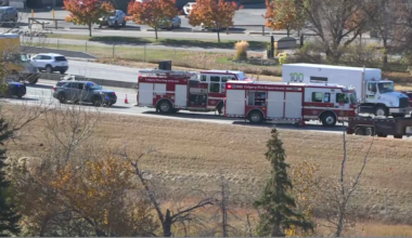 One dead after crash on Deerfoot Trail; road closure in SE Calgary