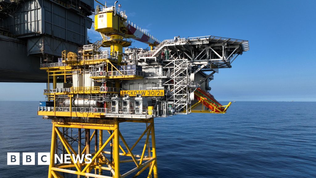 UK government to make Jackdaw gas field announcement - BBC