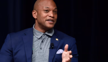 Maryland Gov. Wes Moore switches campaign ads to promote redistricting - The Washington Post