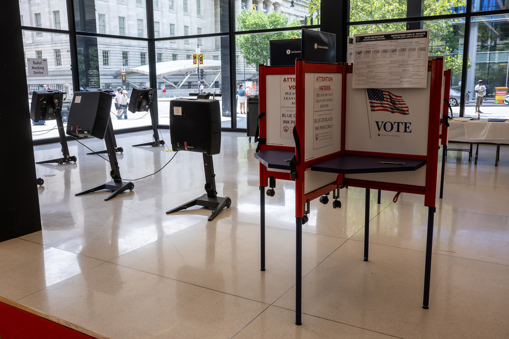 Polling Company Goes Dark As Investigation Exposes Them