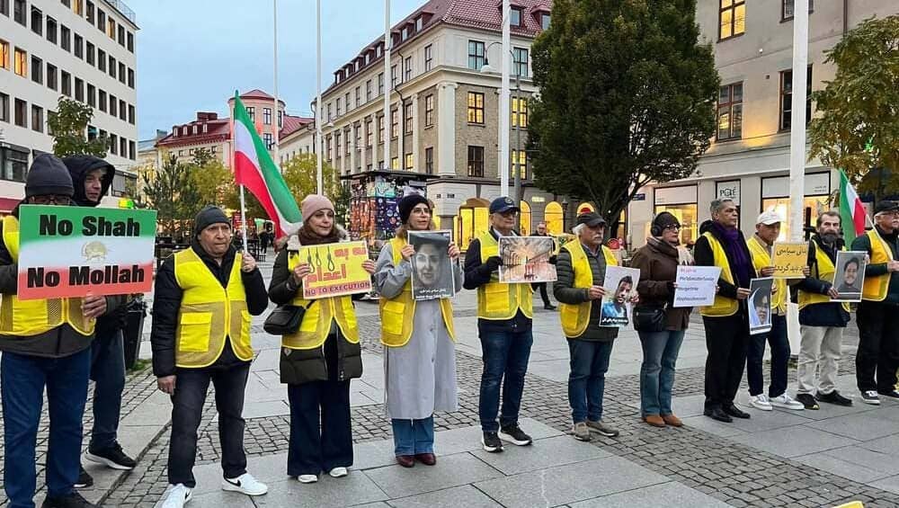 On October 20, 2026, NCRI supporters in Gothenburg, Sweden, held a rally in solidarity with the 143rd consecutive week of the “No to Execution Tuesdays” campaign