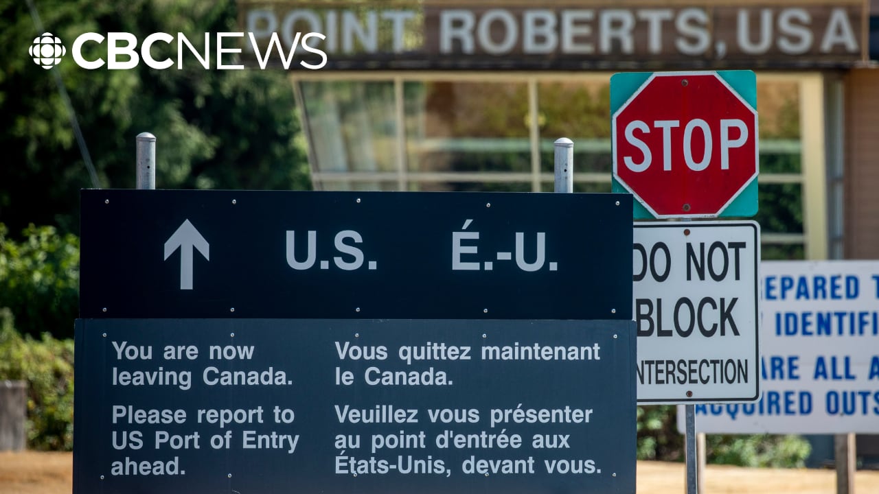 Sign in front of Point Roberts says 'you are now leaving Canada' with stop sign next to it.