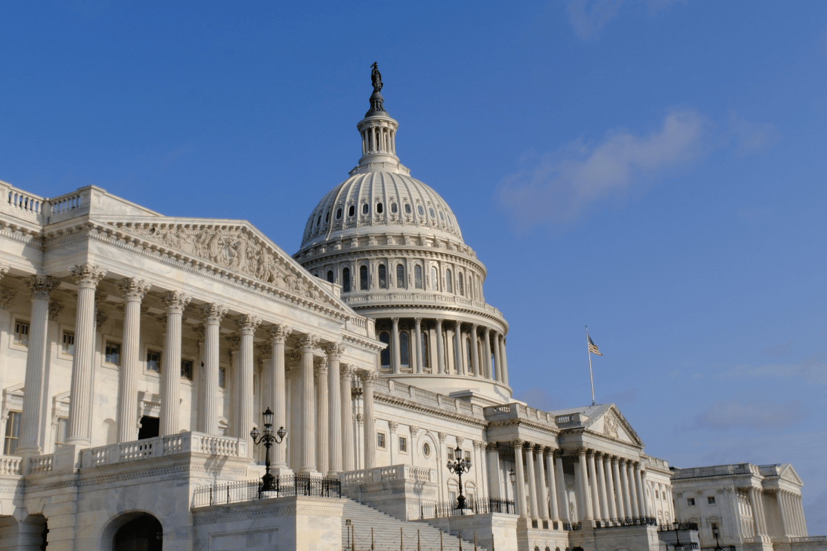 Who Will Win the Midterms? What Polls Show 10 Days Out