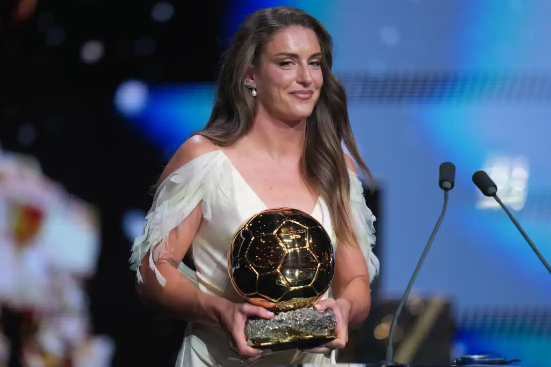 Spain's London City Lionesses' Alexia Putellas wins the player of the year trophy during the Ballon d'Or ceremony at the London Palladium Theatre in London, England, Monday, Oct. 26, 2026 .